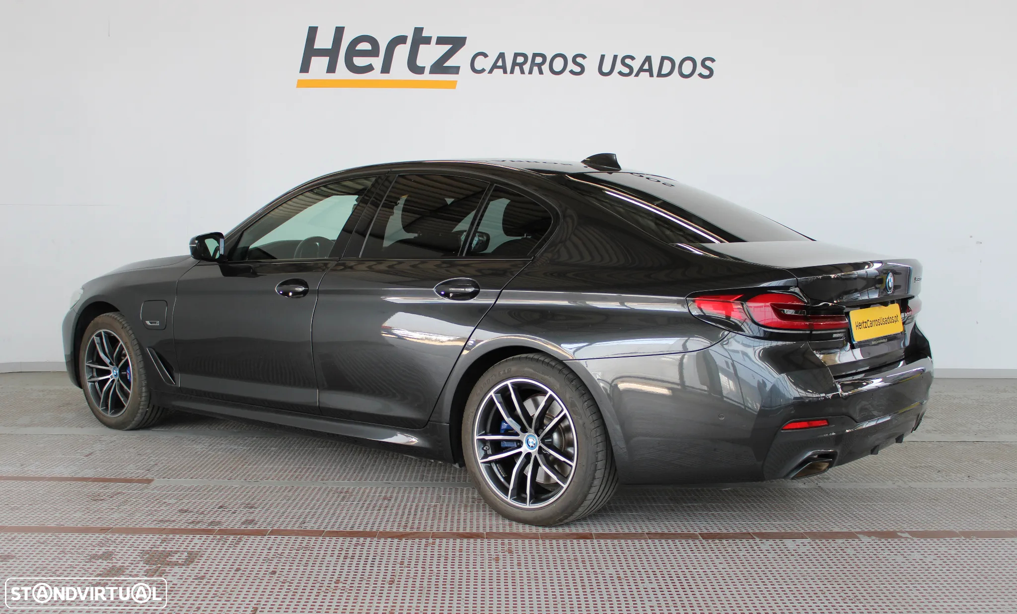 BMW 530 e Pack M - 3