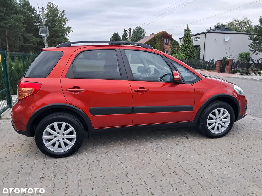 Suzuki SX4 1.6 VVT 4x4 Limited - 10