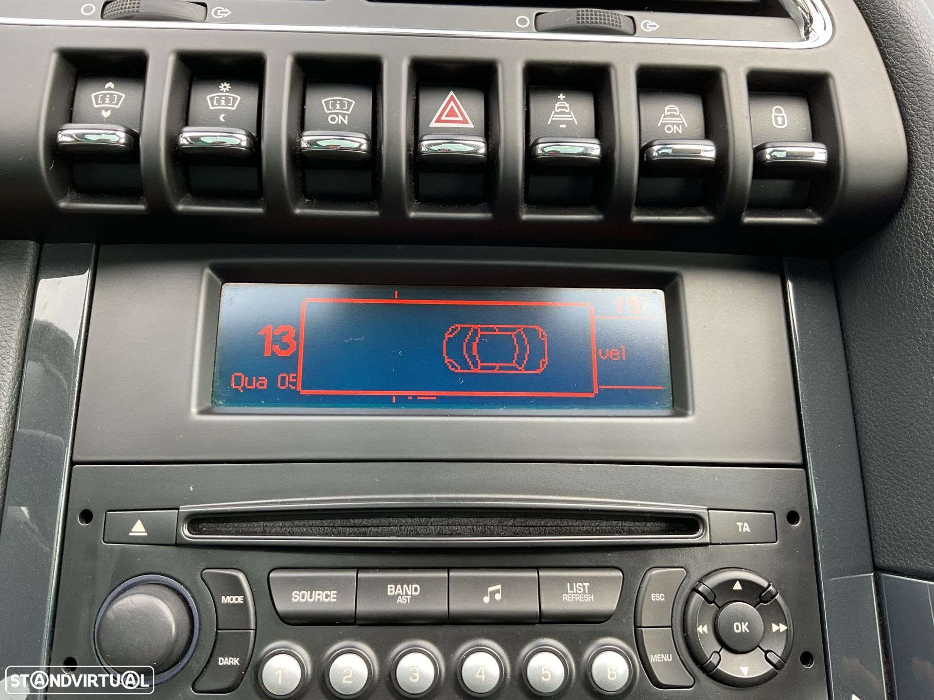 Peugeot 3008 1.6 HDi Executive - 23