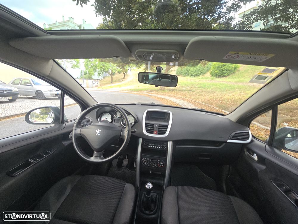 Peugeot 207 SW 1.4 Urban - 13