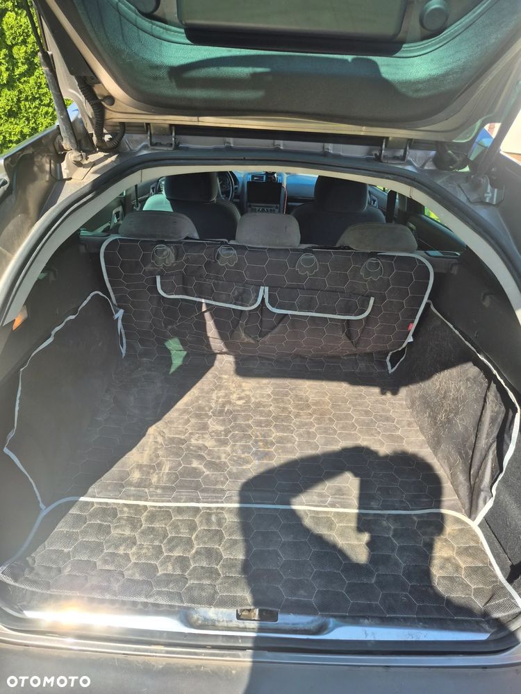 Peugeot 407 2.0 Premium - 5