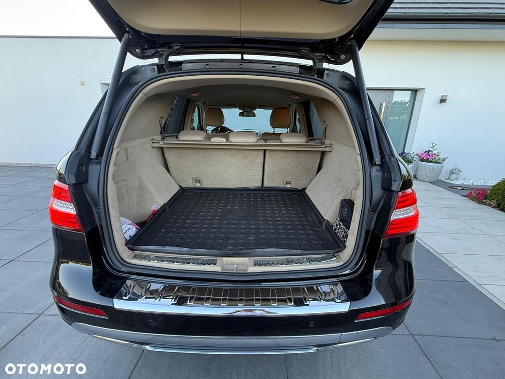 Mercedes-Benz ML 350 BlueTEC 4-Matic - 5