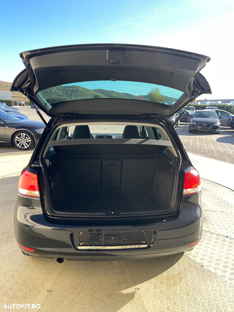 Volkswagen Golf 1.2 TSI BlueMotion Technology MATCH - 26