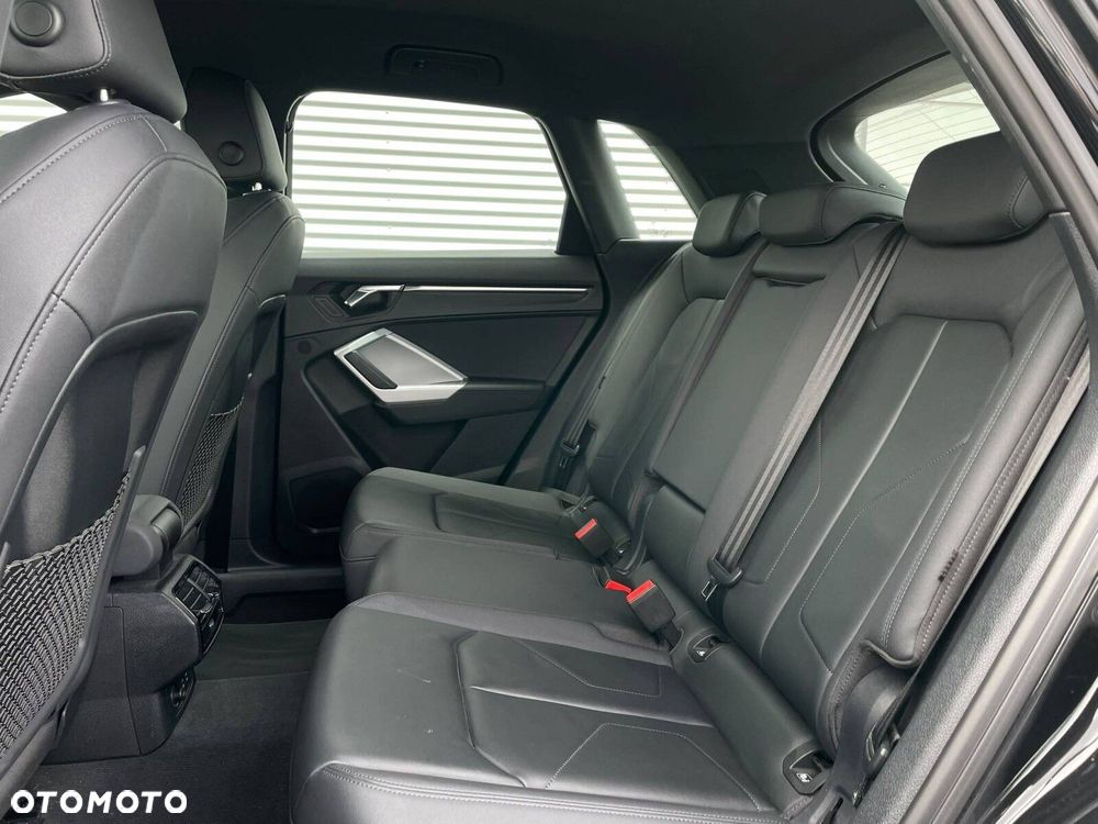 Audi Q3 - 13