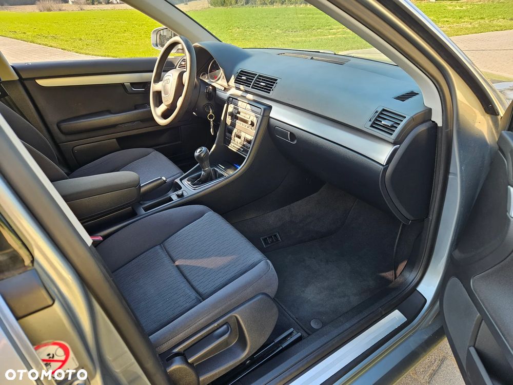 Audi A4 Limousine 2 - 7