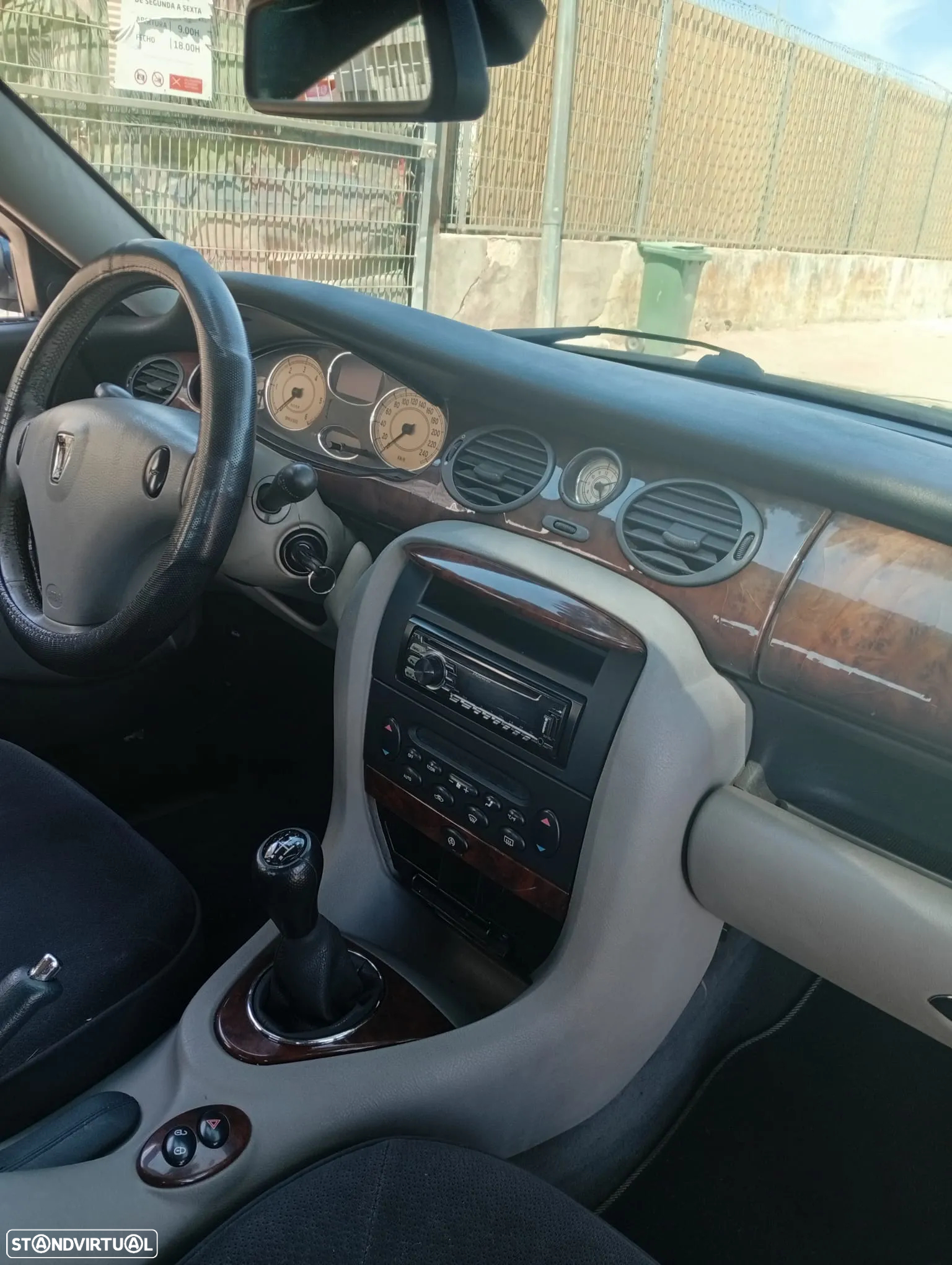 Rover 75 - 11