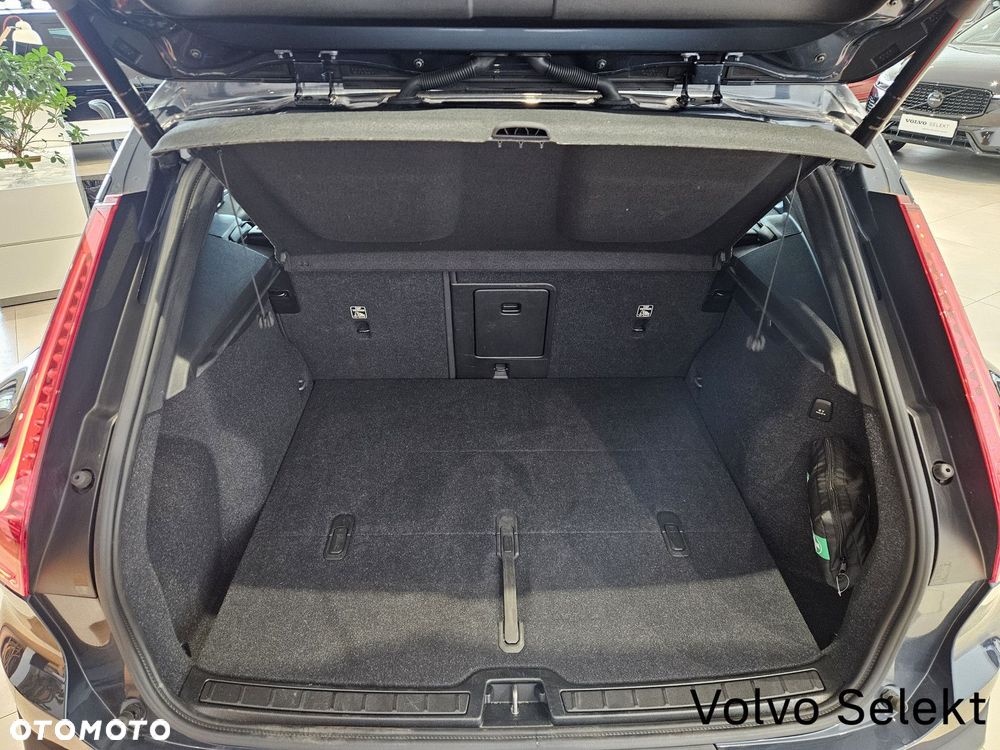 Volvo XC 40 - 31