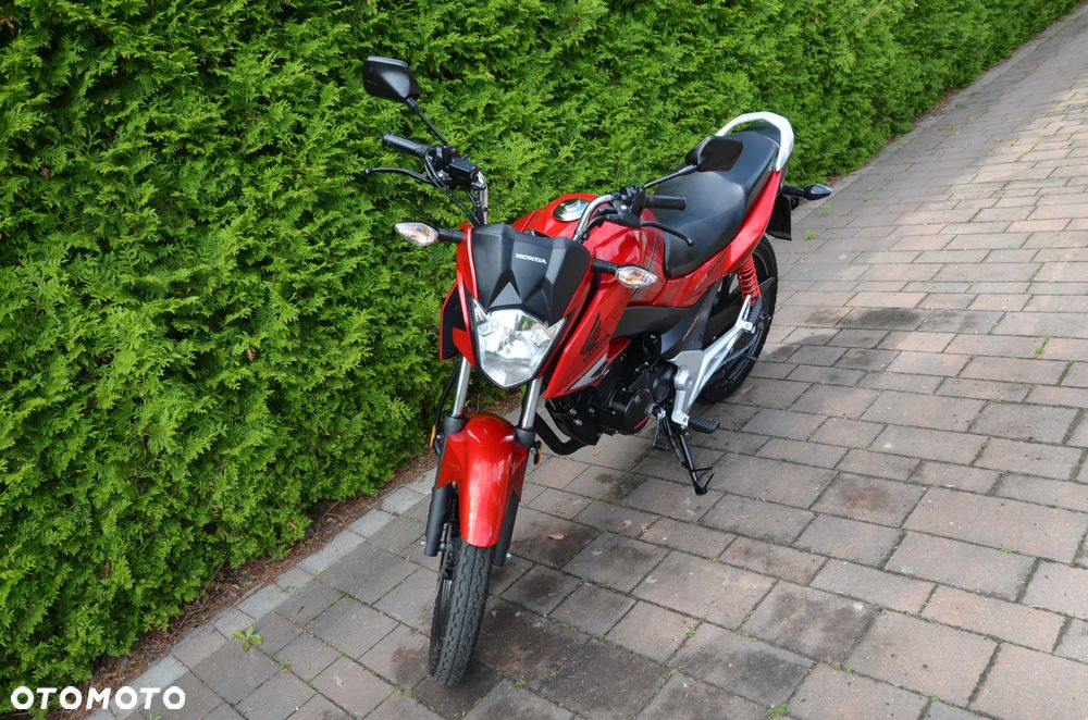 Honda CBF - 9