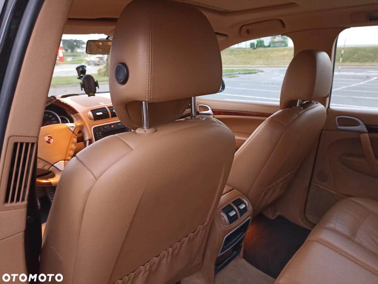 Porsche Cayenne - 8