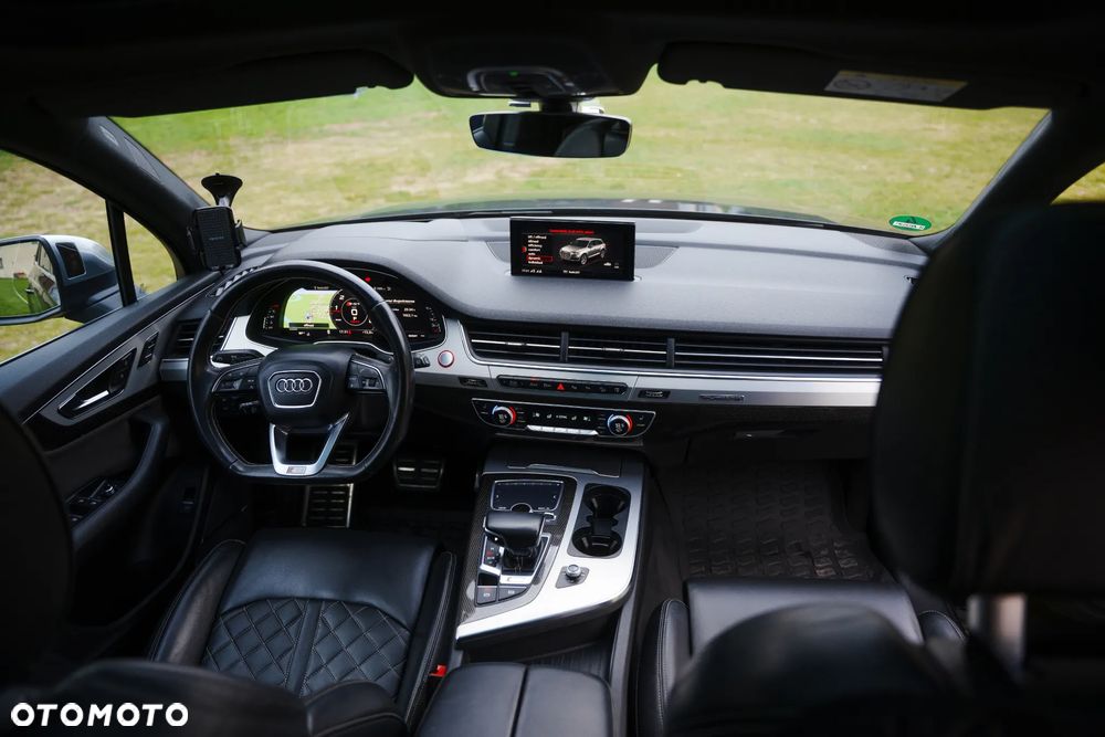 Audi SQ7 - 12