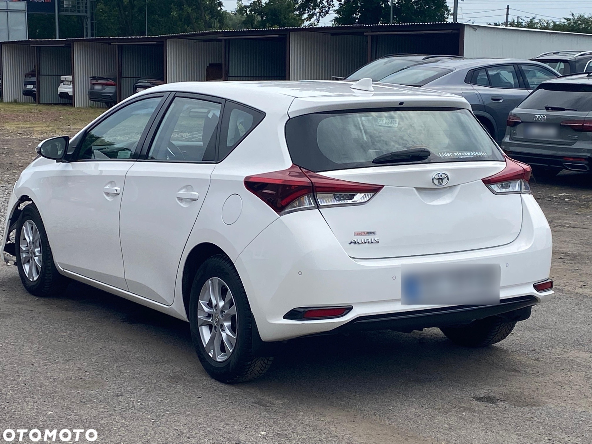 Toyota Auris 1.33 VVT-i Comfort - 11