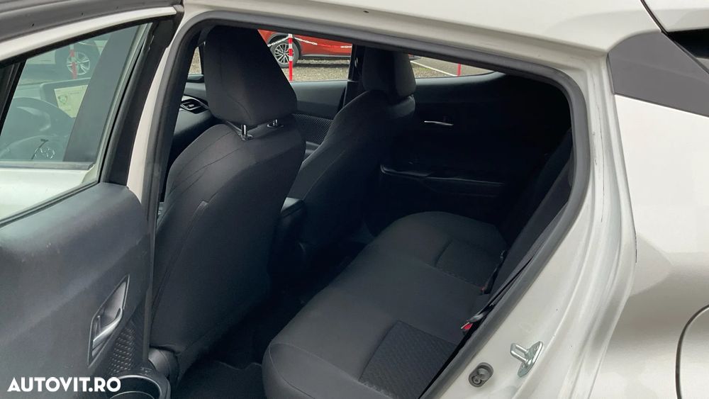 Toyota C-HR 1.8 HSD 122 CP 4x2 CVT Core - 16