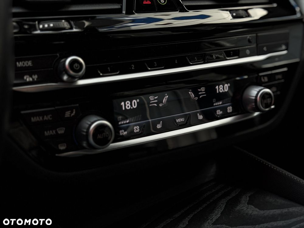 BMW Seria 5 520d xDrive mHEV Luxury Line - 21