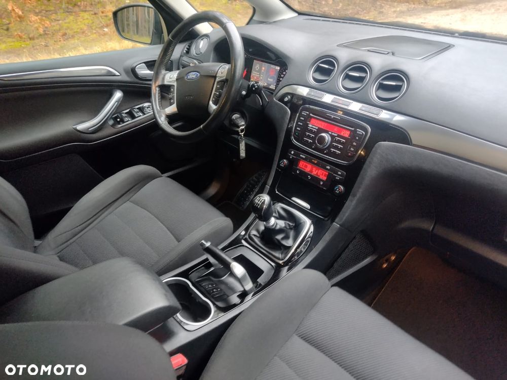 Ford S-Max 2.0 TDCi DPF Titanium - 18