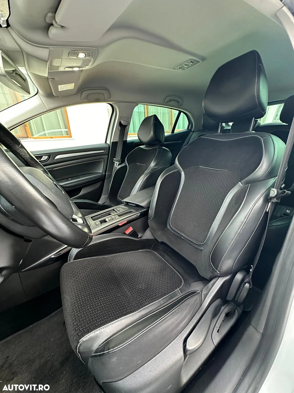 Renault Megane ENERGY dCi 130 INTENS - 19
