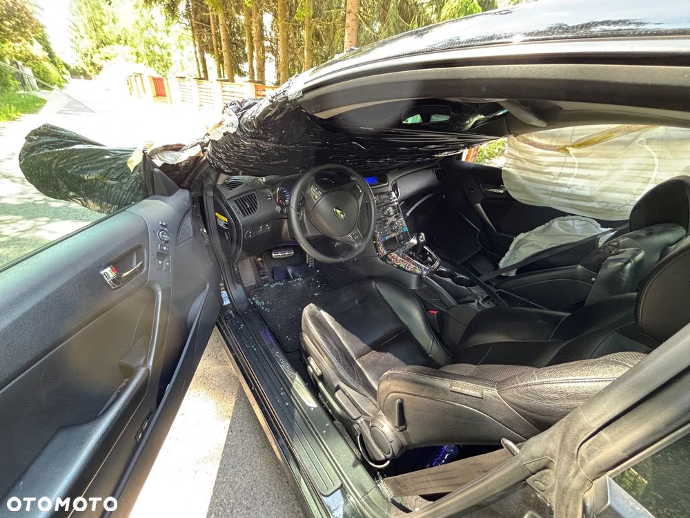 Hyundai Genesis Coupe 3.8 V6 Automatik - 12