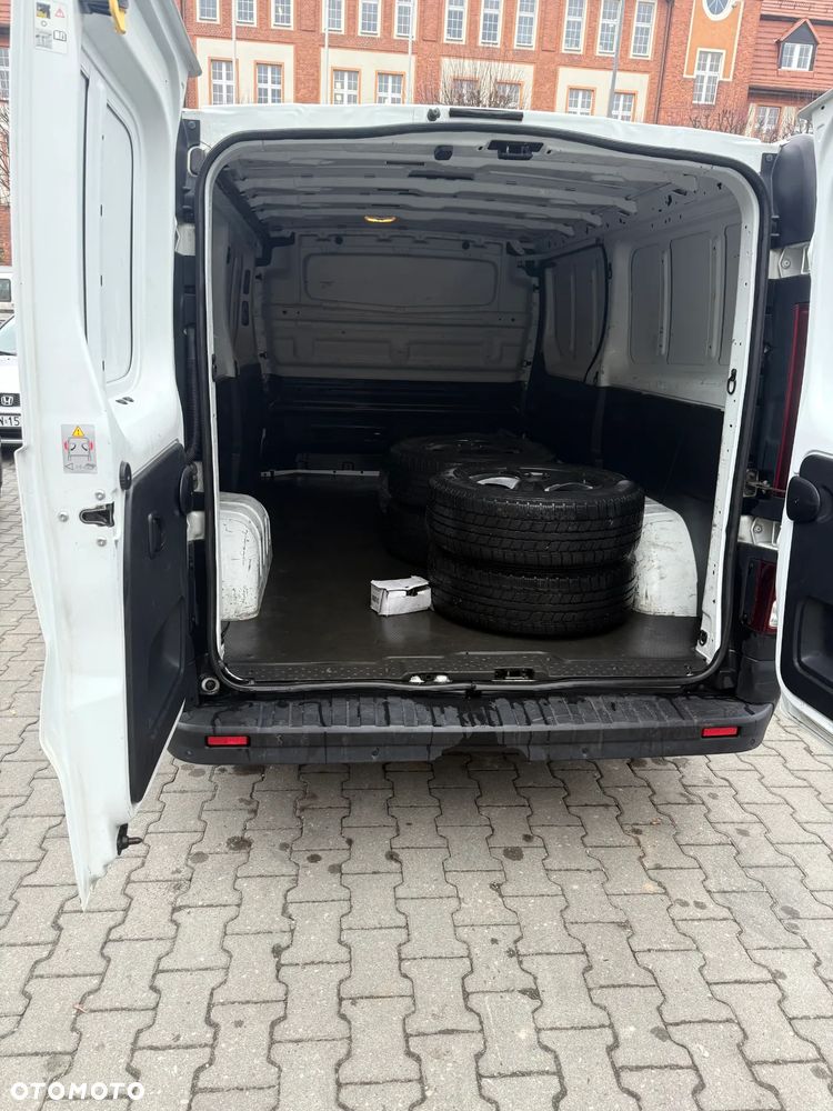 Renault Trafic - 17