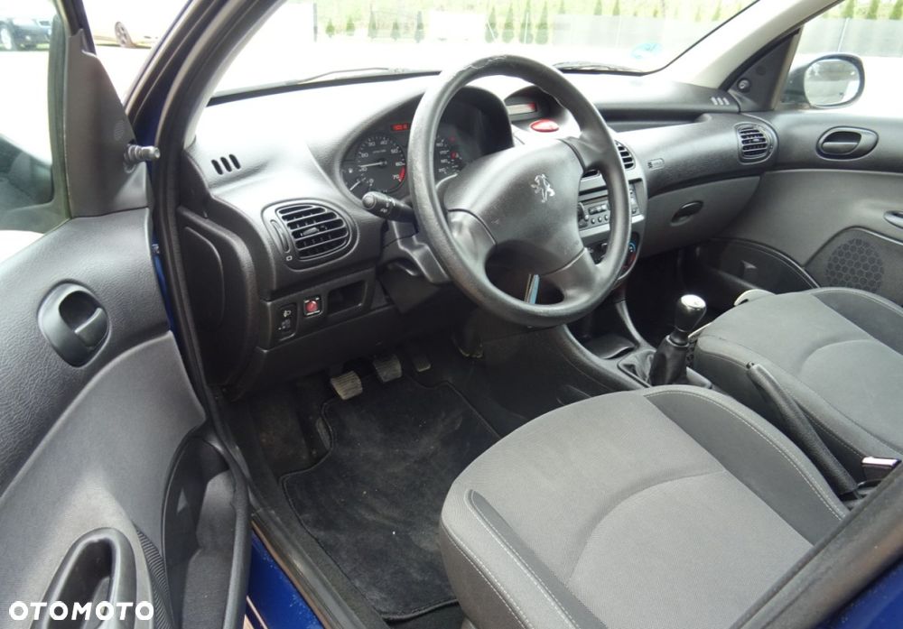 Peugeot 206 - 5