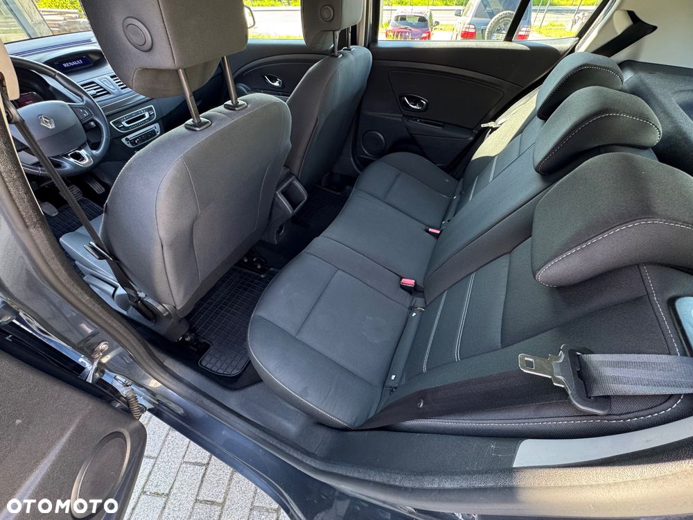 Renault Megane 1.2 Energy TCe Limited - 19