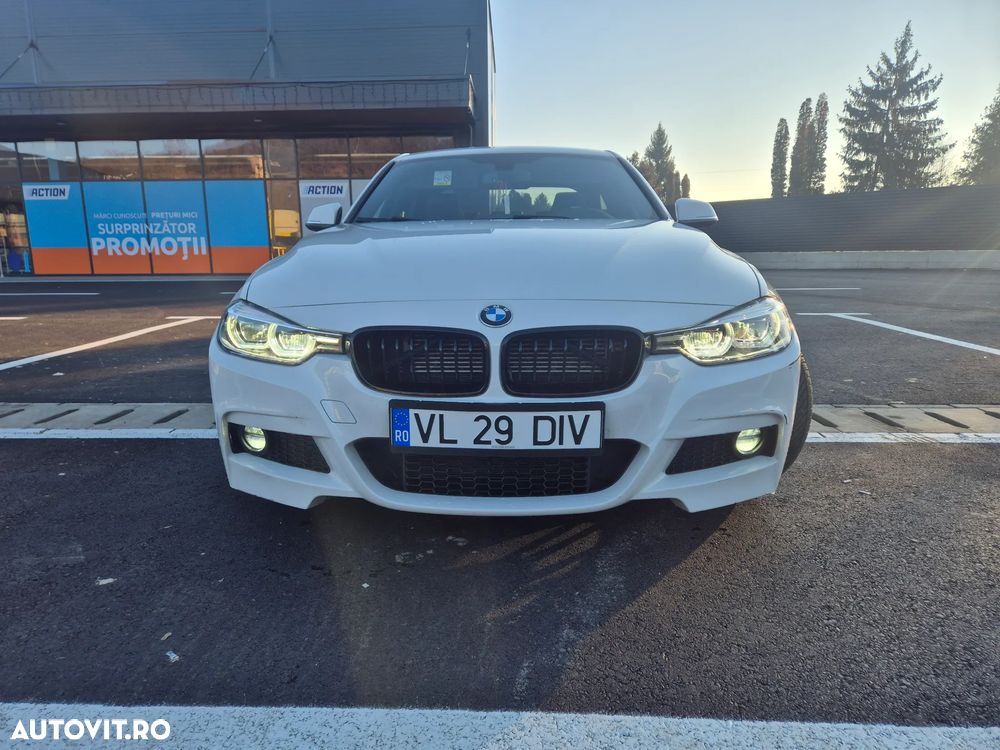 BMW Seria 3 330e iPerformance M Sport - 1