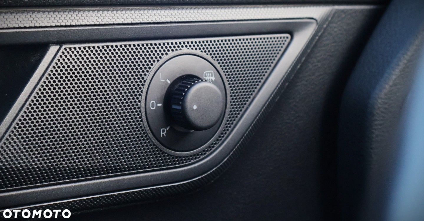 Skoda Fabia - 25