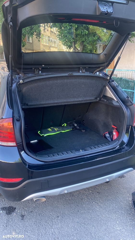 BMW X1 sDrive18d Aut. - 11