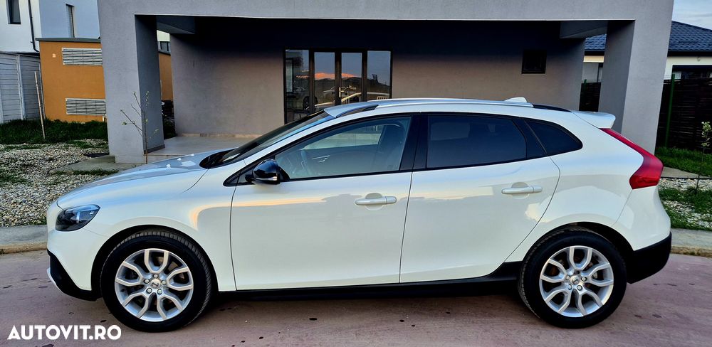 Volvo V40 D3 Momentum - 3