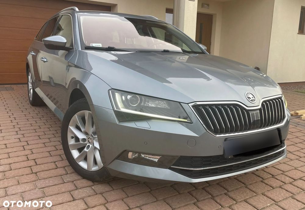 Skoda Superb 1.8 TSI Ambition DSG - 7