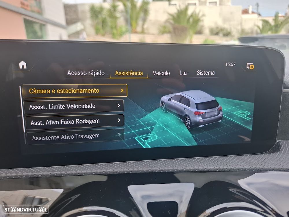 Mercedes-Benz A 200 7G-DCT AMG Line - 28