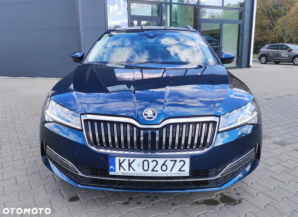 Skoda Superb 2.0 TDI SCR Style DSG - 3