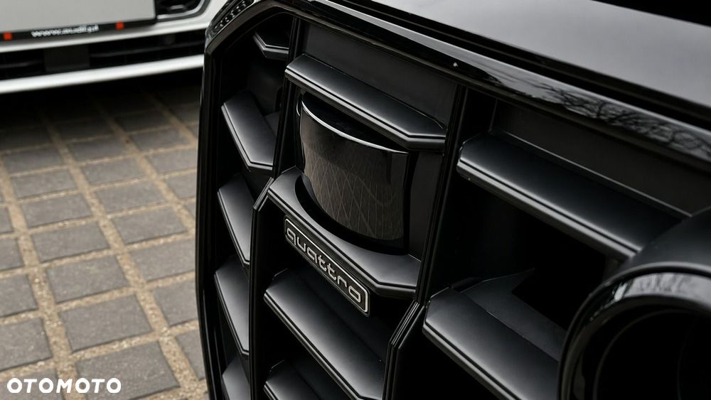 Audi Q8 - 18