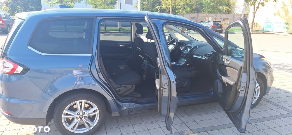 Ford Galaxy - 6