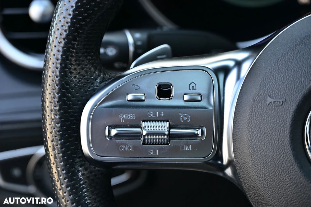 Mercedes-Benz GLC Coupe 220 d 4Matic 9G-TRONIC AMG Line Plus - 34