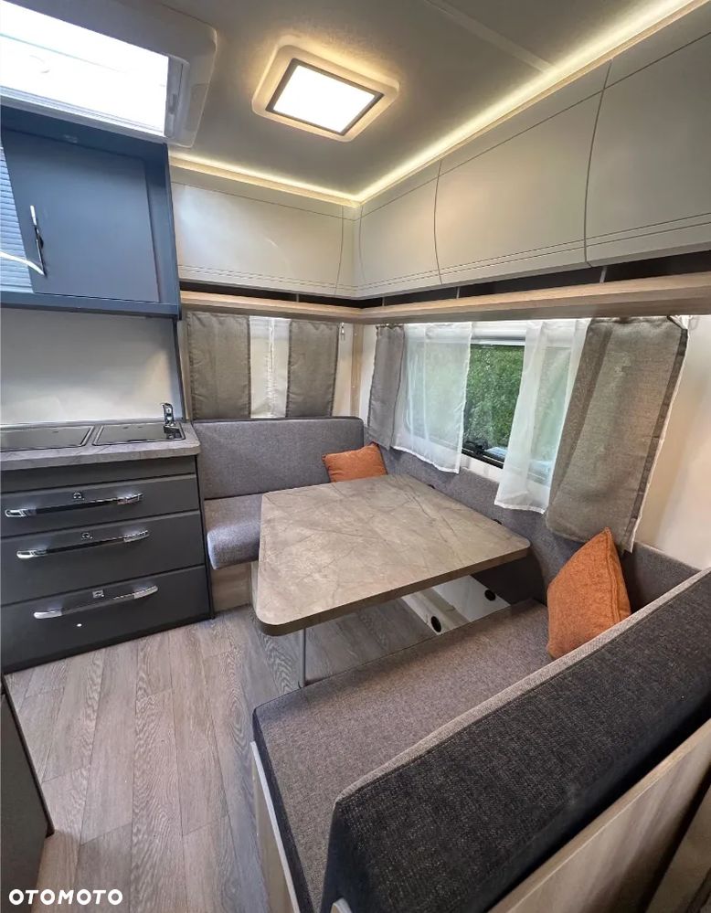 Hobby 400 SFe De luxe - 2