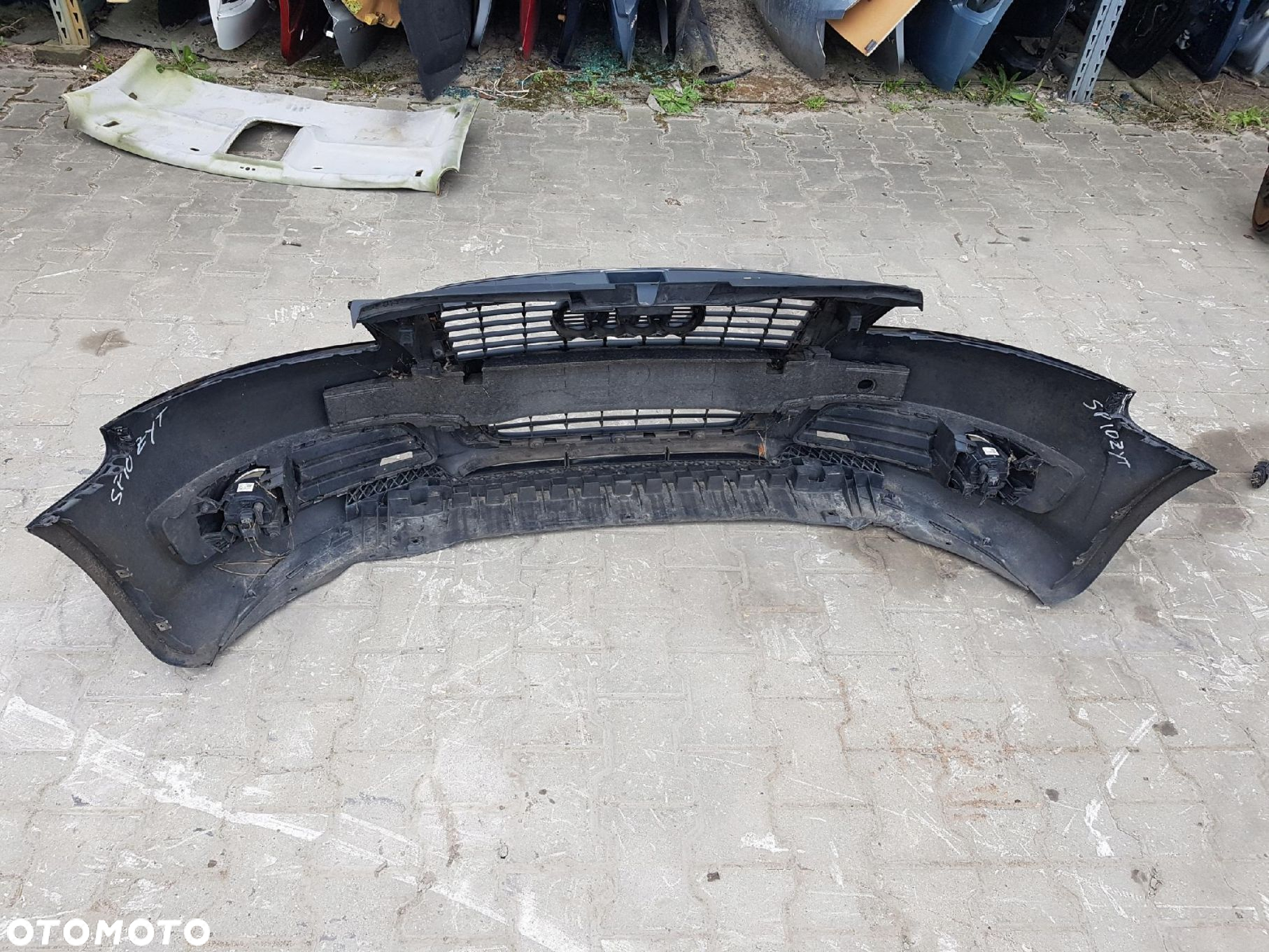 AUDI A3 8P LIFT 08-12r ZDERZAK PRZÓD GRILL LY9B - 9