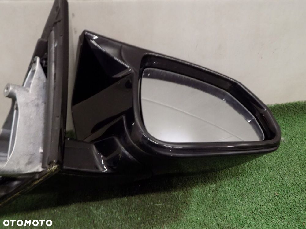 BMW U11 LUSTERKO PRAWE SHADOWLINE KAMERA ASYSTENT M35i 16PIN - 4