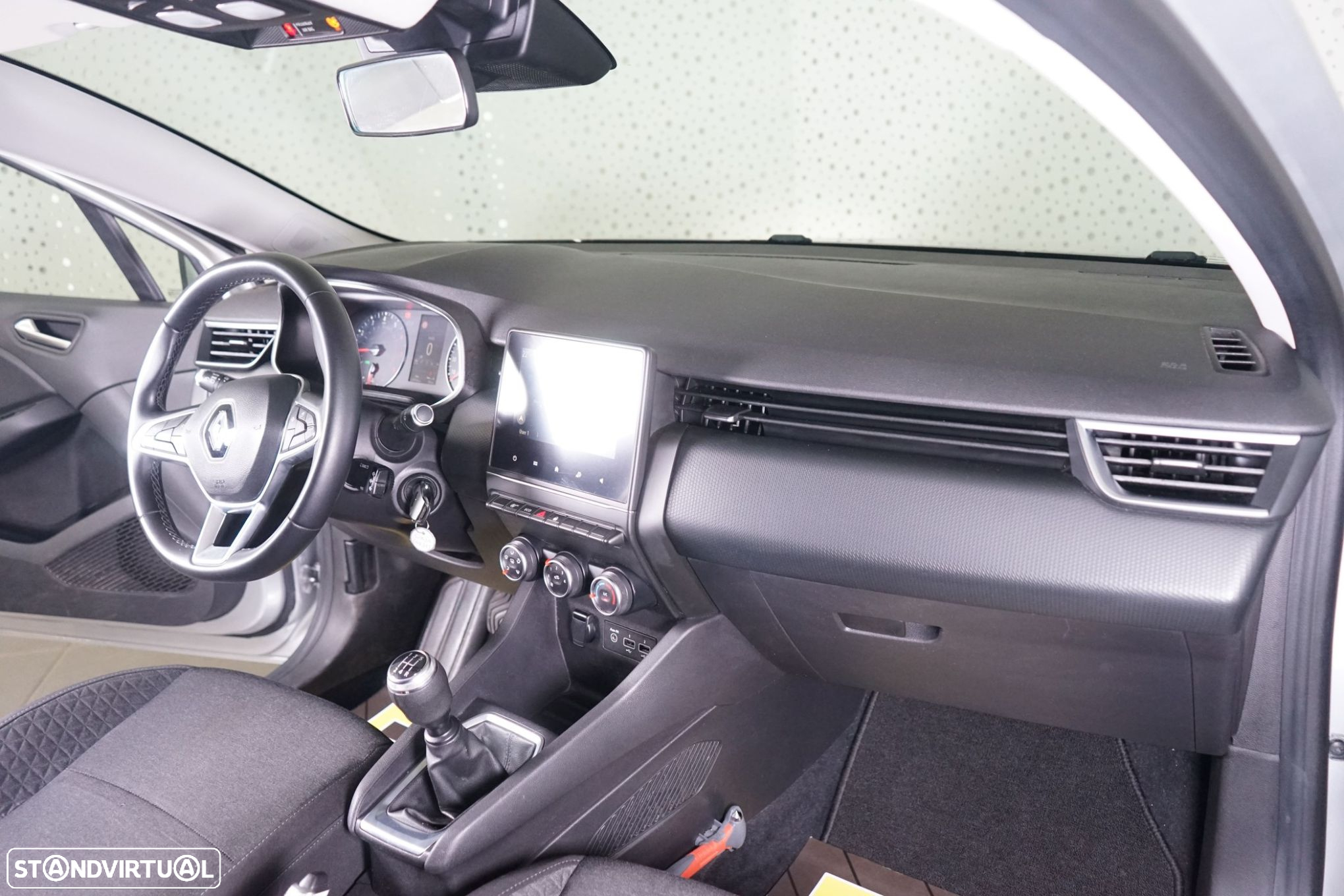 Renault Clio 1.0 SCe Zen - 16