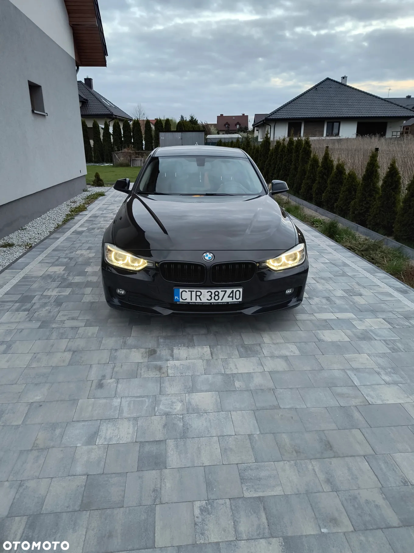 BMW Seria 3 318d Touring - 5