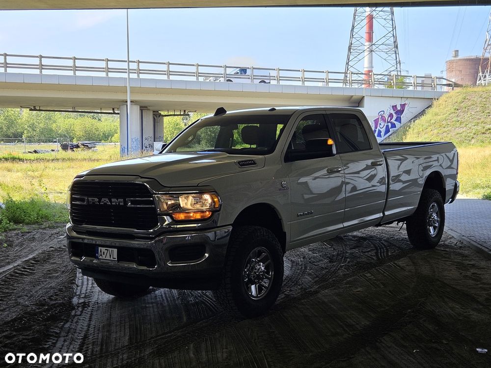 RAM 2500 - 11