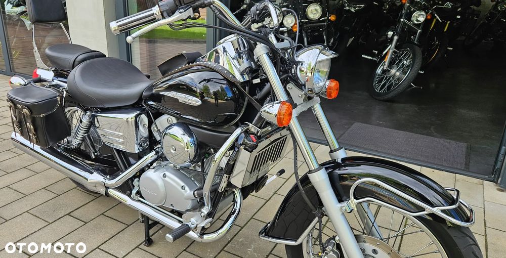 Honda Shadow - 4