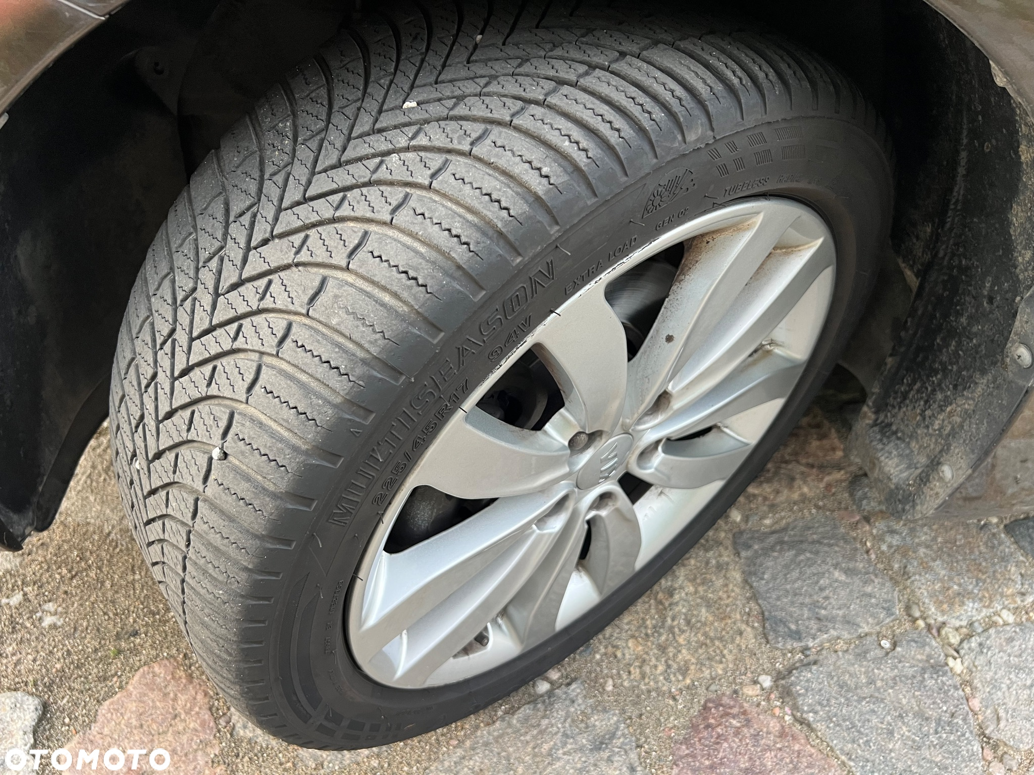 Kia Carens 1.6 GDI L 7os - 38