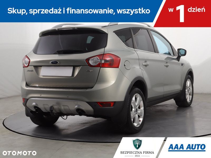 Ford Kuga - 7