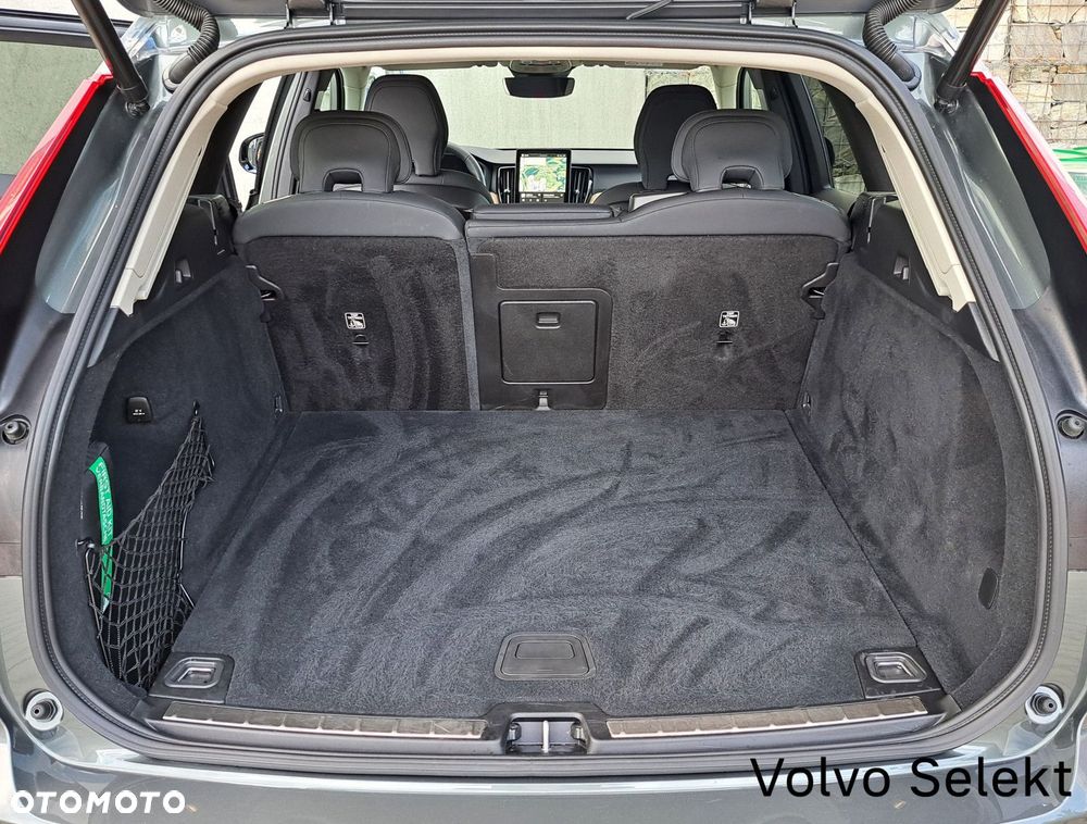 Volvo XC 60 - 32