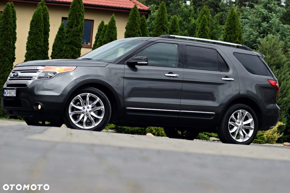 Ford Explorer - 4