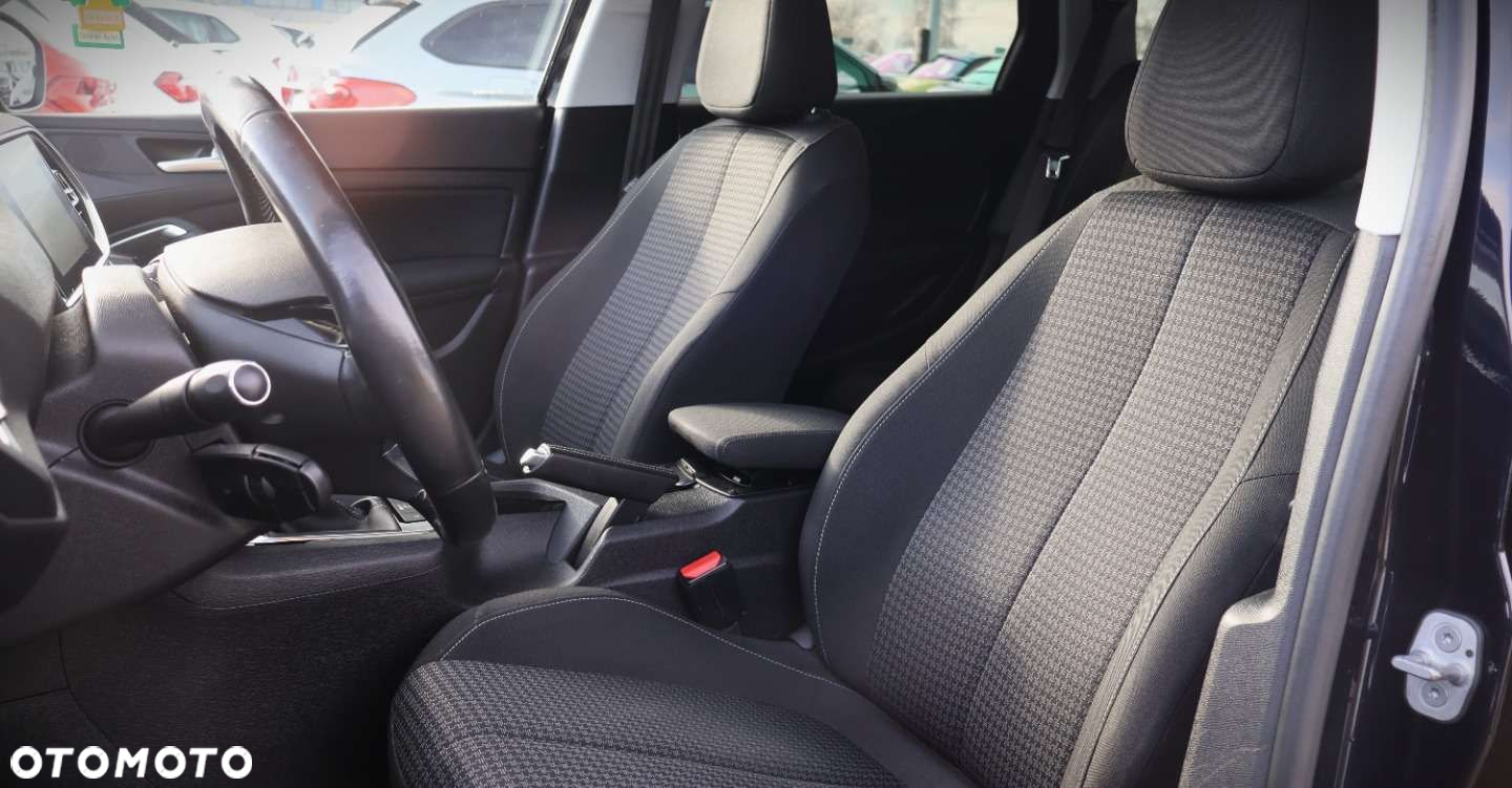 Peugeot 308 - 12