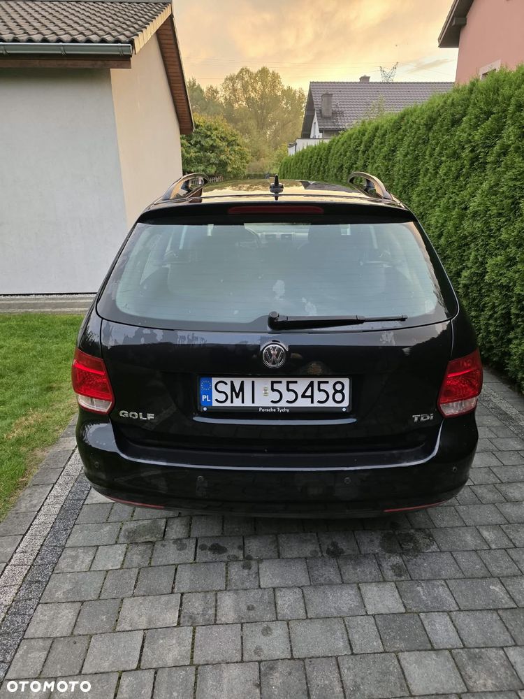 Volkswagen Golf - 5