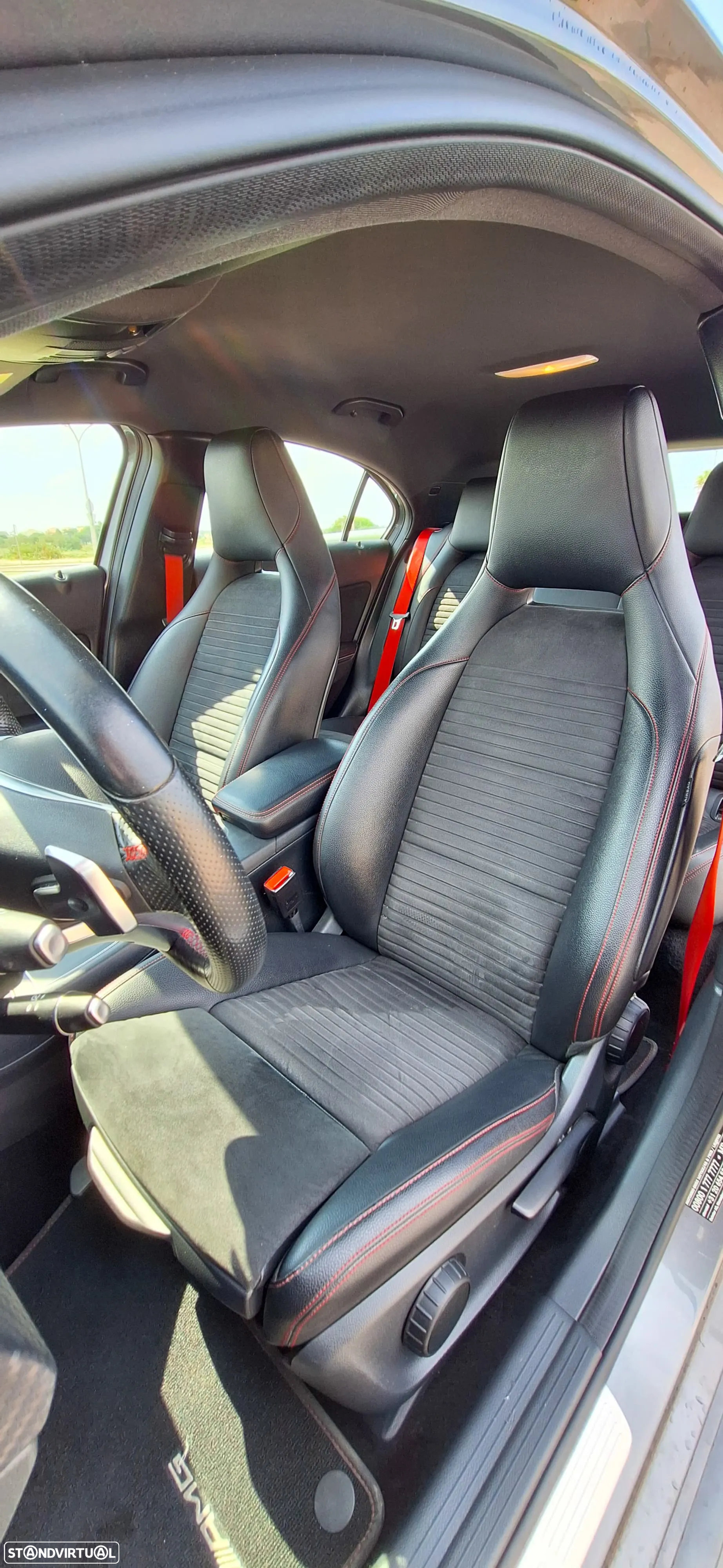 Mercedes-Benz A 180 CDI 7G-DCT AMG Line - 12