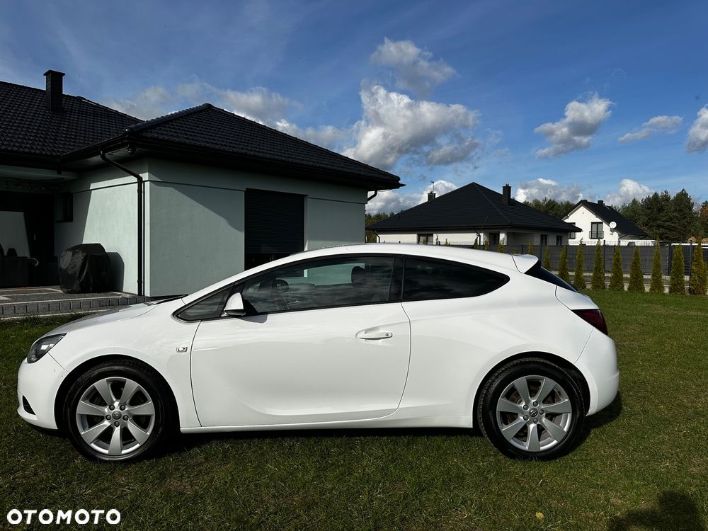 Opel Astra IV GTC 1.6 T Active - 27