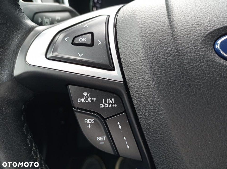 Ford Mondeo - 18