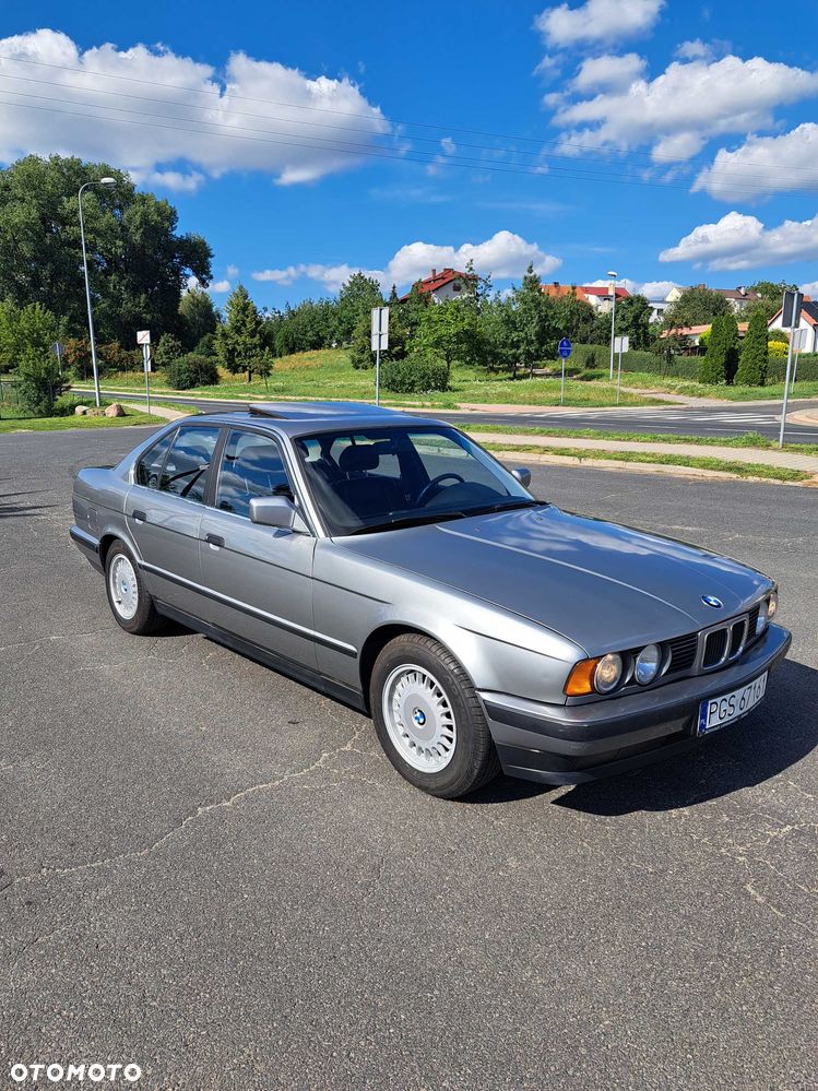 BMW Seria 5 - 1